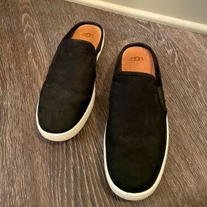 Women’s Ugg Mules size 8.5